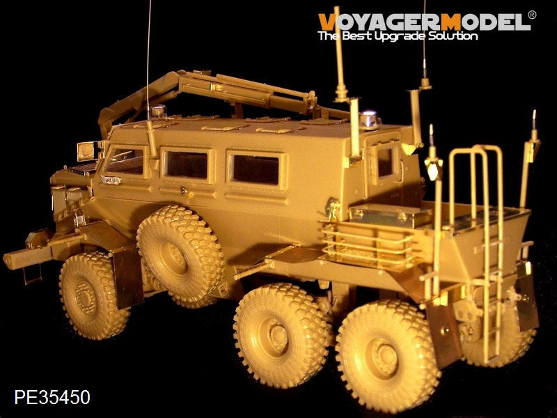 Maquette Voyager PE35450, véhicule blindé de transport de troupes américain moderne Buffalo 6x6 MPCV (production 2004-2006) pour Bronco 35100, échelle 1/35  – image 3
