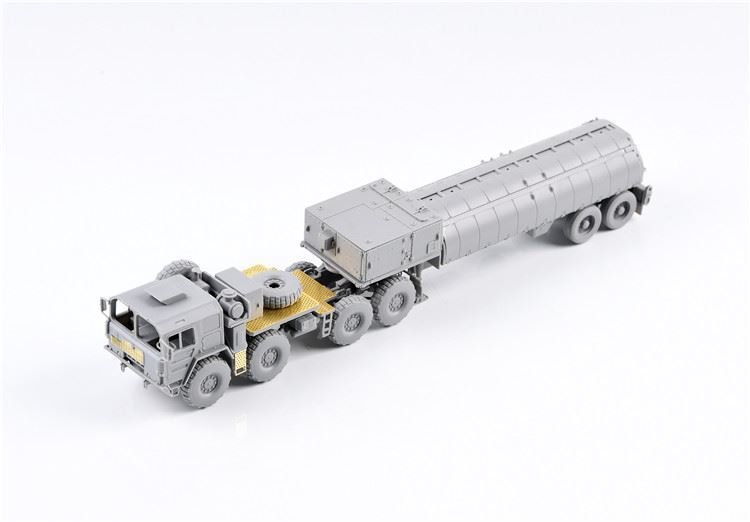 Modelcollect UA72340 Nato M1014 MAN Tractor &amp;amp; BGM-109G Ground Launched Cruise Missile 1/72 – immagine 11