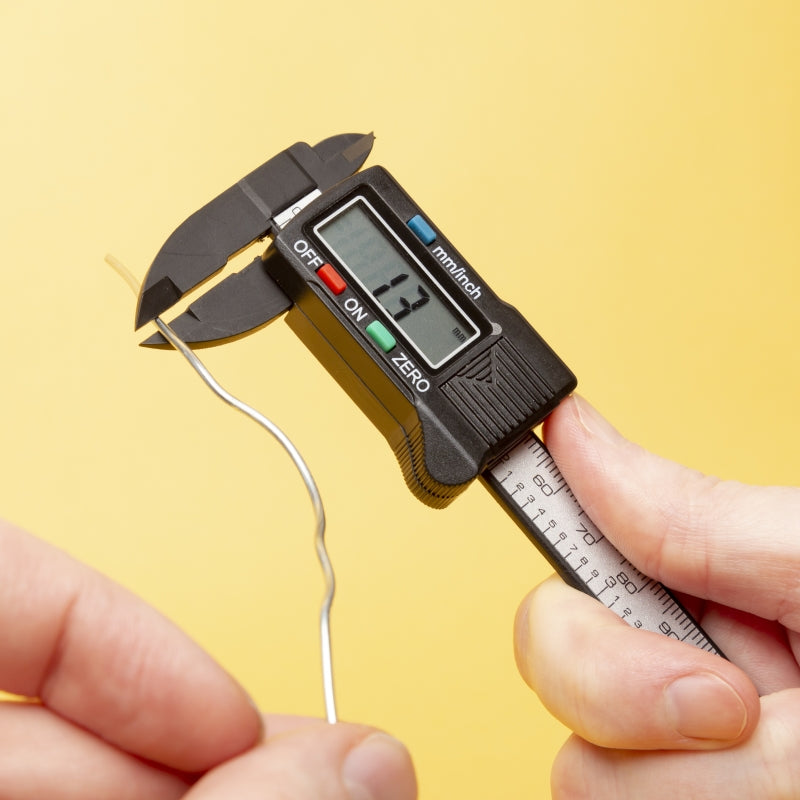 Modelcraft PGA1001 Plastic Digital LCD Caliper (100mm) – Bild 3