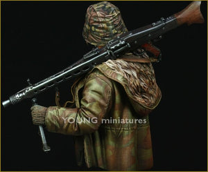 Young Miniatures YM1822 Waffen SS MG-42 Gunner Ardennes 1944 1/10 – zdjęcie 3