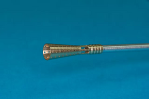 RB Model 35B105 5.5cm Flak barrels Used in prototype of E-50 &amp;quot;Flakpanzer&amp;quot; Set include 2 complete barrels 1/35 – immagine 2