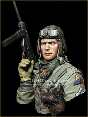 Young Miniatures YM1881 US Tank Crew WWII HELL ON WHEELS 1/10 – Bild 2