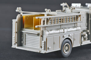 Trumpeter 07445 American LaFrance Eagle Fire Pumper 1/72 – image 9