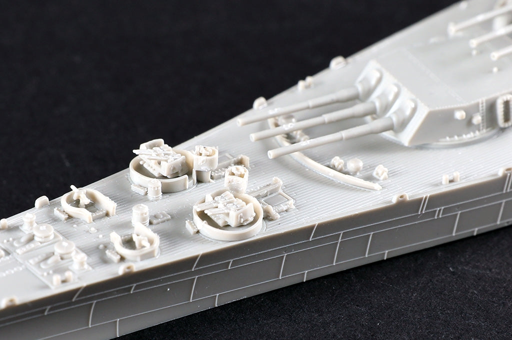 Trumpeter 06749 USS Iowa BB-61 1/700 – imagen 11