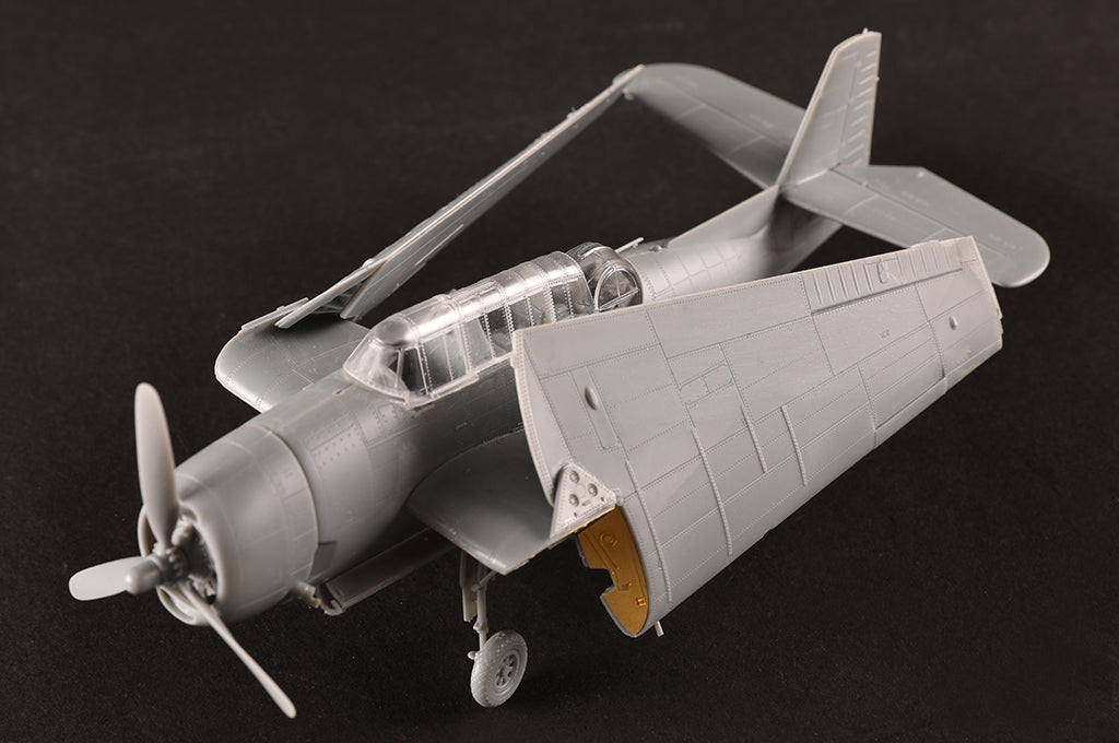 Hobby Boss 87274 TBM-3 Avenger 1/72 – immagine 12