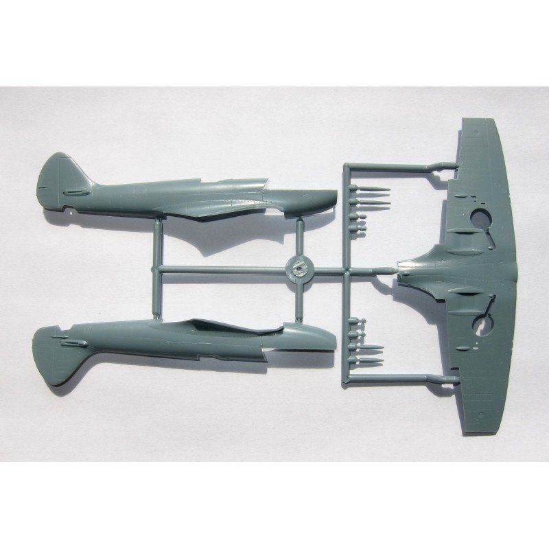 Sword 72096 Supermarine Spitfire Mk.XIV C/E Bubbletop 1/72 – zdjęcie 4