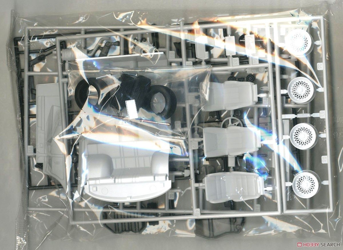 Aoshima 05878 Nissan DR30 Skyline HT2000 Turbo Intercooler RS-X 84 1/24 – imagen 4