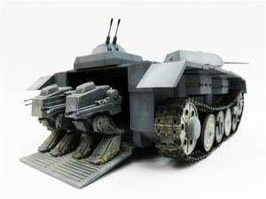 Modelcollect UA72161 Fist of War Series German P300/2 PanzerKampfWagen und Trager 1/72 – immagine 9