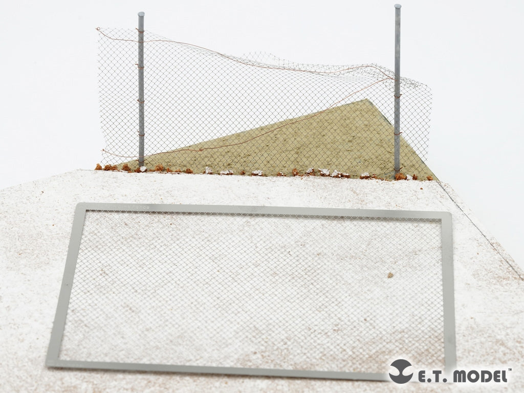 ET Model T-155 1/35 Chain Link Fence – image 3
