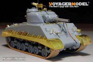 Voyager Model PE35911 WWII US M4A3(105mm) HVSS Basic for DRAGON 1/35 – immagine 2
