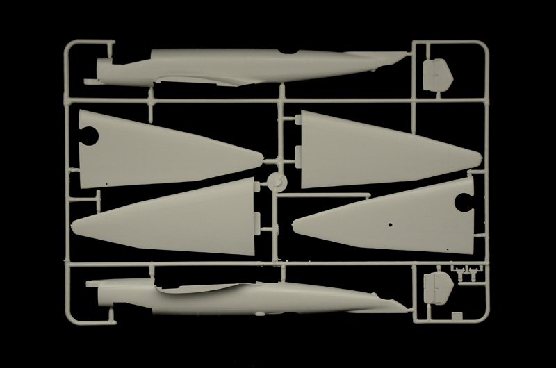 Italeri 1391 JU 86 E1/E2 1/72 – zdjęcie 10