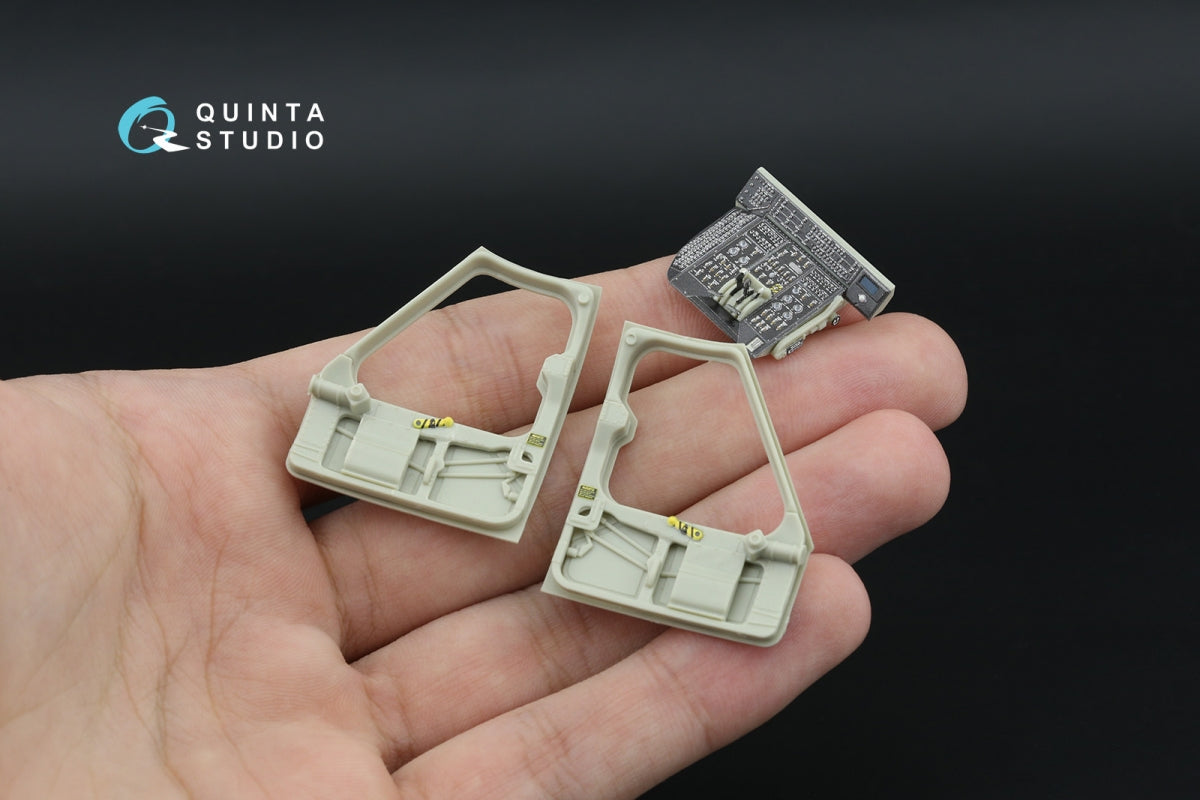 Quinta Studio QDS-35169 SH-60F Seahawk 3D-Printed &amp; coloured Interior on decal paper (Kitty Hawk) (Small version) 1/35