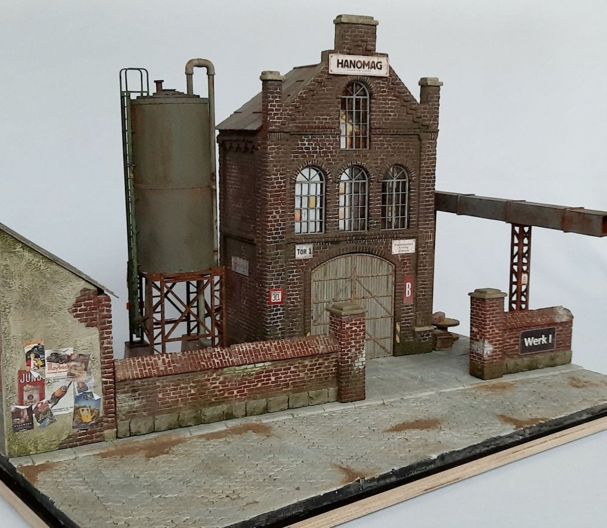 RT-Diorama 35286 Diorama-Base: &amp;quot;Factory Yard&amp;quot; 1/35 – Bild 9