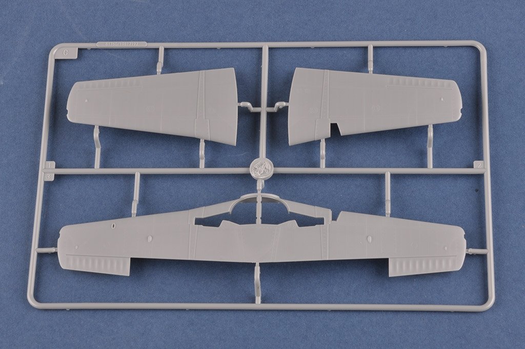 Hobby Boss 81760 Lavochkin La-11 Fang 1/48 – immagine 7