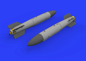 Eduard 672214 B43-0 Nuclear Weapon w/ SC43-4/ -7 tail assembly 1/72 – Bild 2
