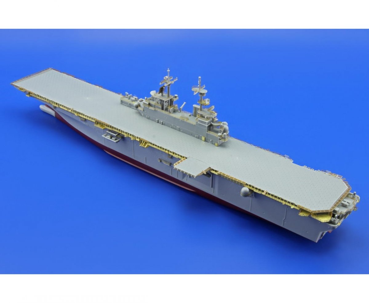 Eduard 17033 USS Wasp LHD-1 HOBBY BOSS 1/700 – zdjęcie 7