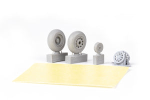 Eduard 648988 P-51B / C wheels cross tread EDUARD 1/48 – immagine 4