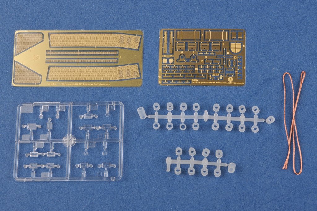 Hobby Boss 83867 Leopard 2A4M CAN  – image 10