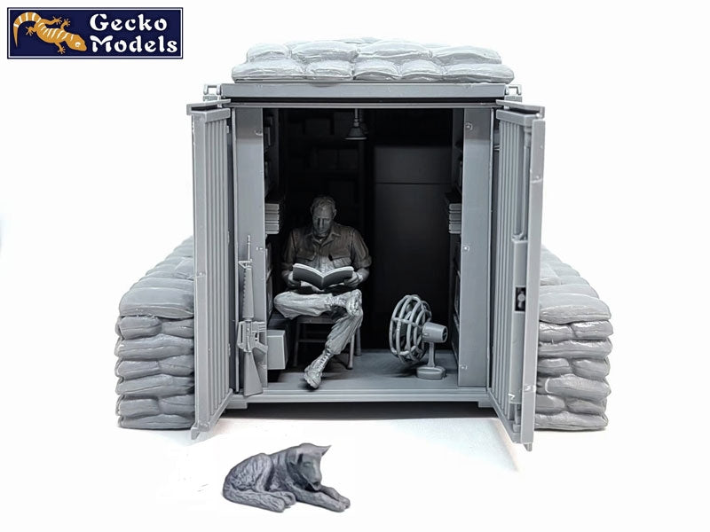 Maquette Gecko Models 35GM0118 Mini magasin dans une base militaire américaine (époque de la guerre du Vietnam) 1/35 – image 5