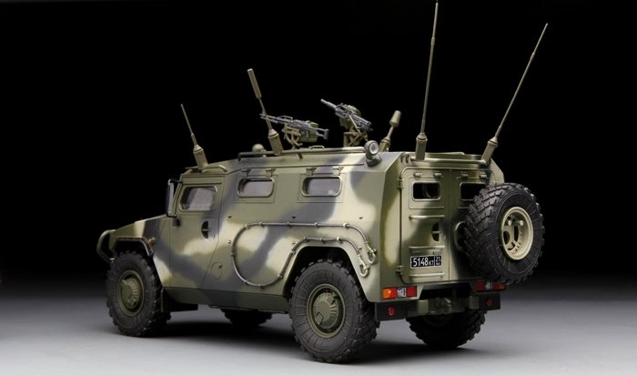 Meng VS-003 GAZ-233014 STS Tiger 1/35 – imagen 2