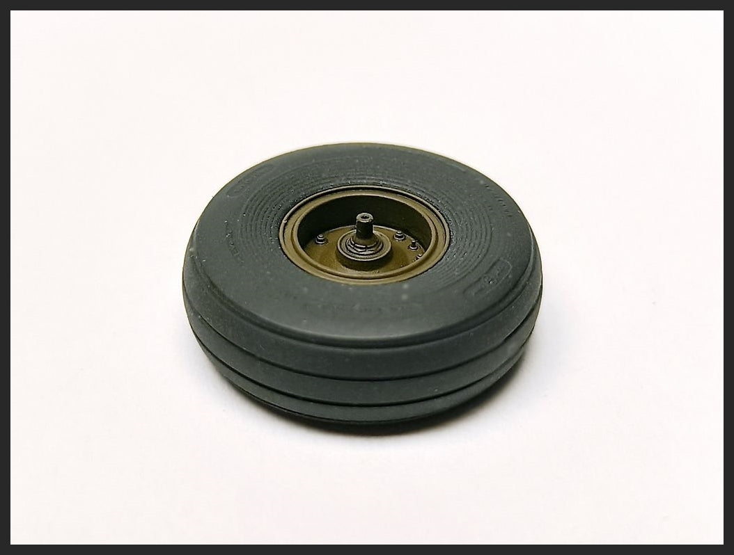 Clear Prop! CPA35002 CH-54A Tarhe wheels set for ICM kit 1/35 – immagine 9