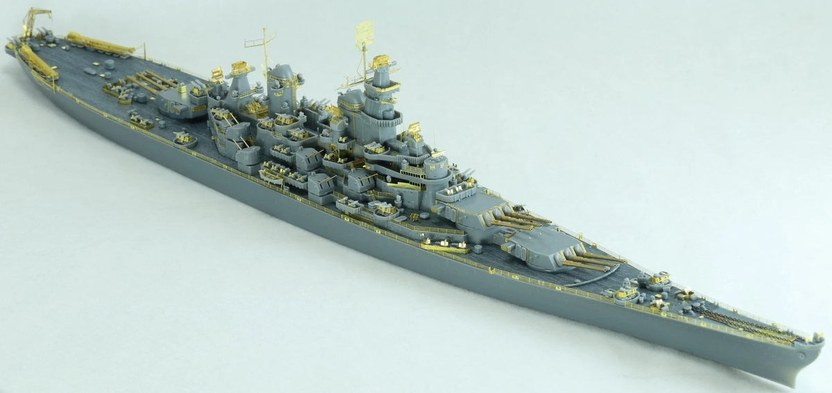 Vee Hobby E57001 USS IOWA BB-61 1944 - Deluxe Edition 1/700 – zdjęcie 3