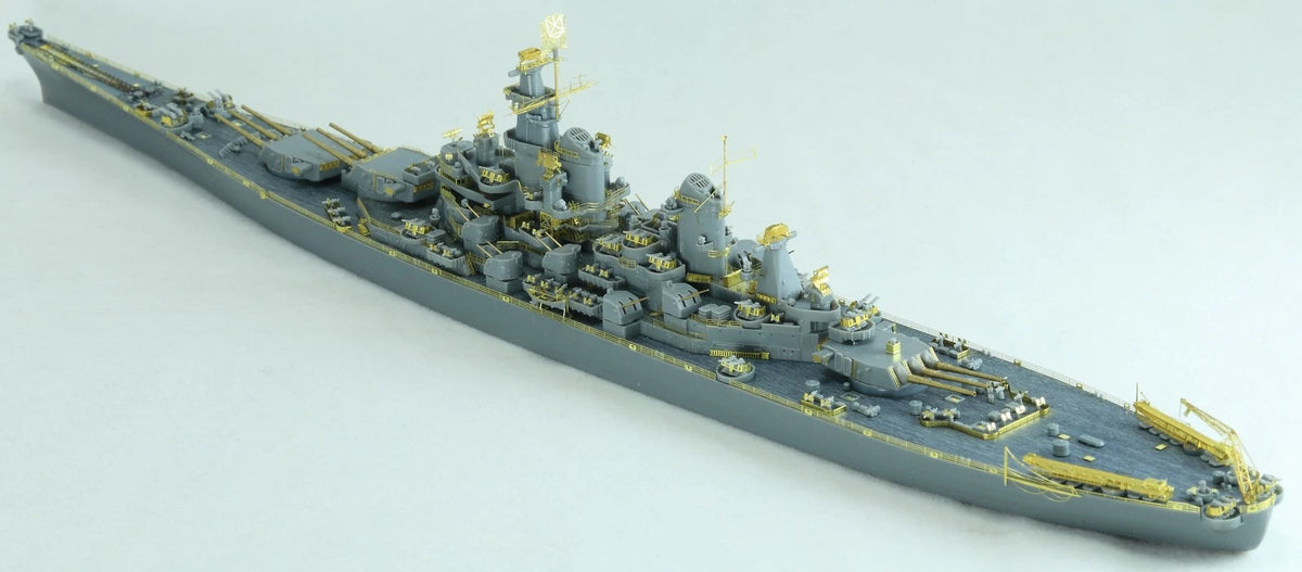 Vee Hobby E57001 USS IOWA BB-61 1944 - Deluxe Edition 1/700 – zdjęcie 4